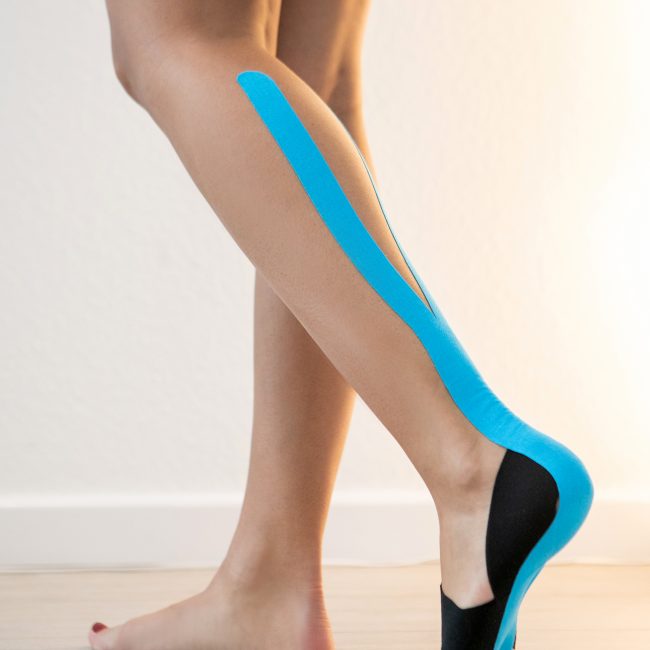 Physiotherapie Berlin Westend – Leistungen - Kinesio Tape Behandlung